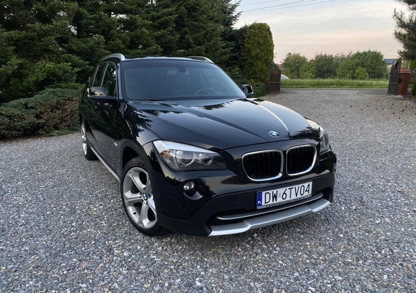 BMW X1 cena 43900 przebieg: 249000, rok produkcji 2011 z Bochnia małe 742